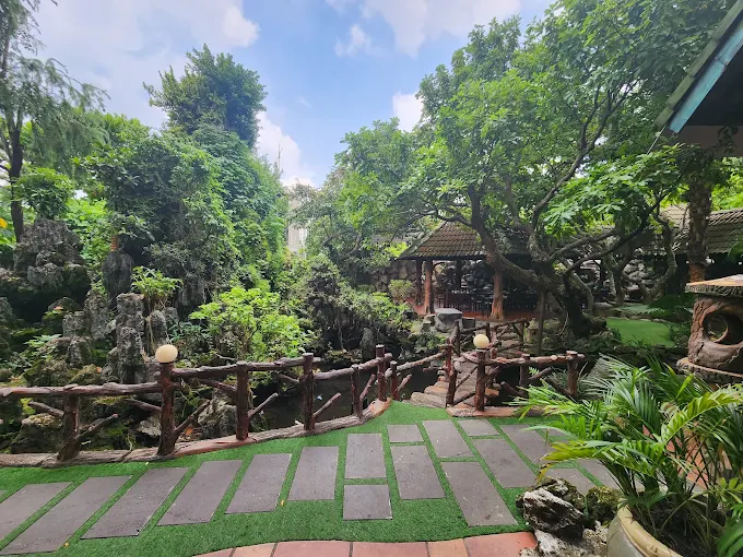 Nhà Hàng Việt Đức